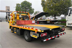 东四道路救援拖车报价